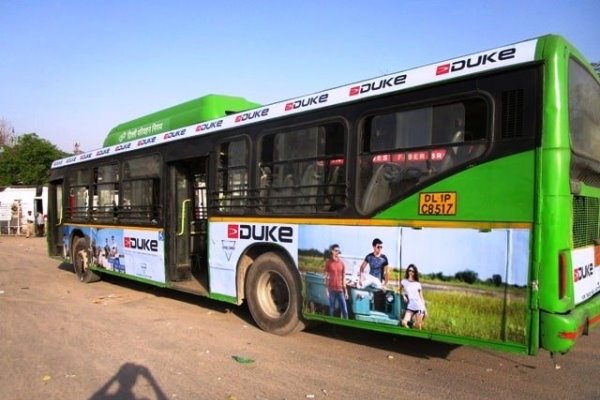 dtc-bus-branding